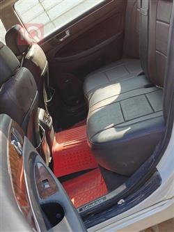 هيونداي جنسس